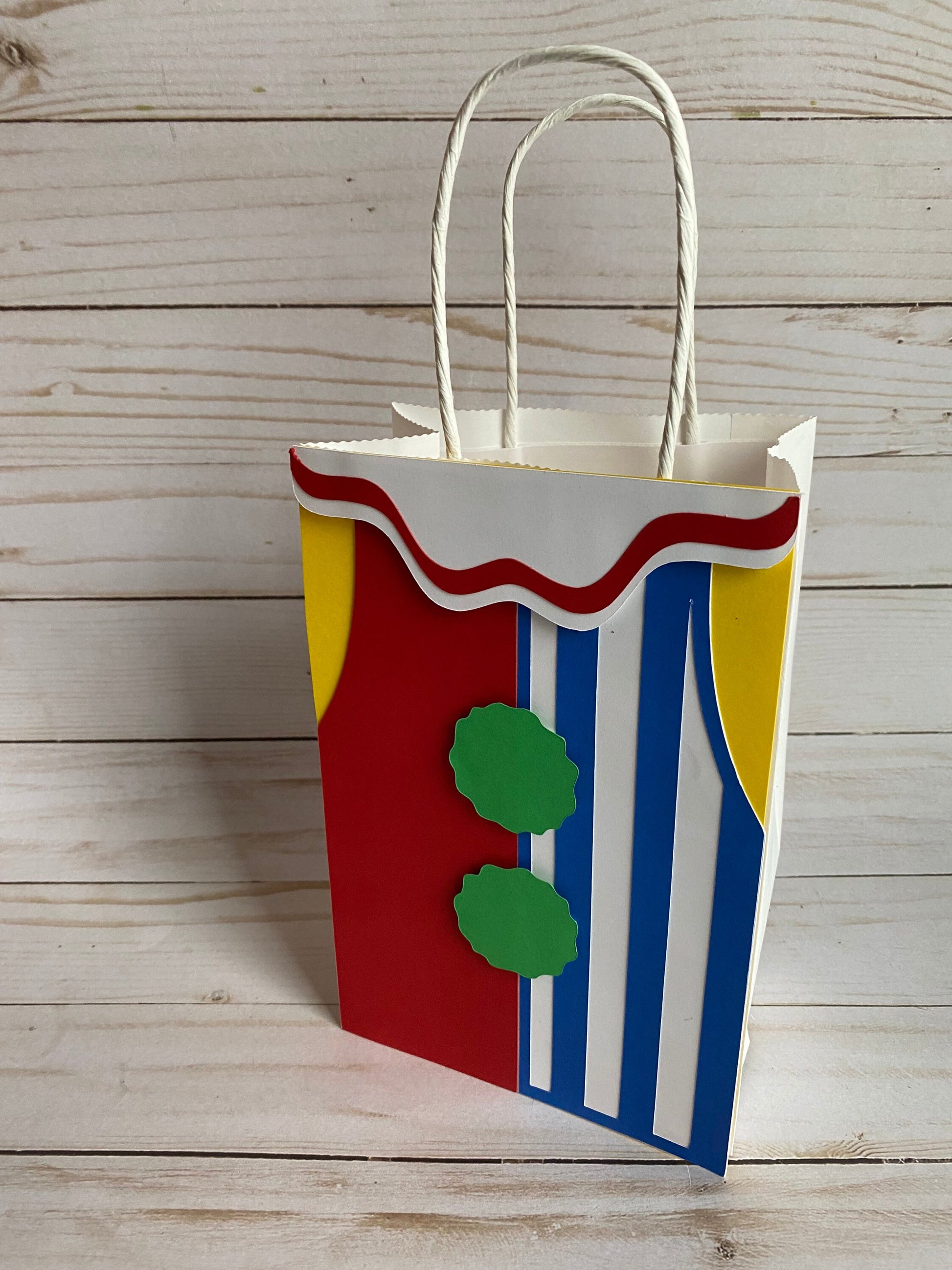 Set of 12 clown circus birthday party favor bags / Goodies / Treat bags / First Birthday party Decoration