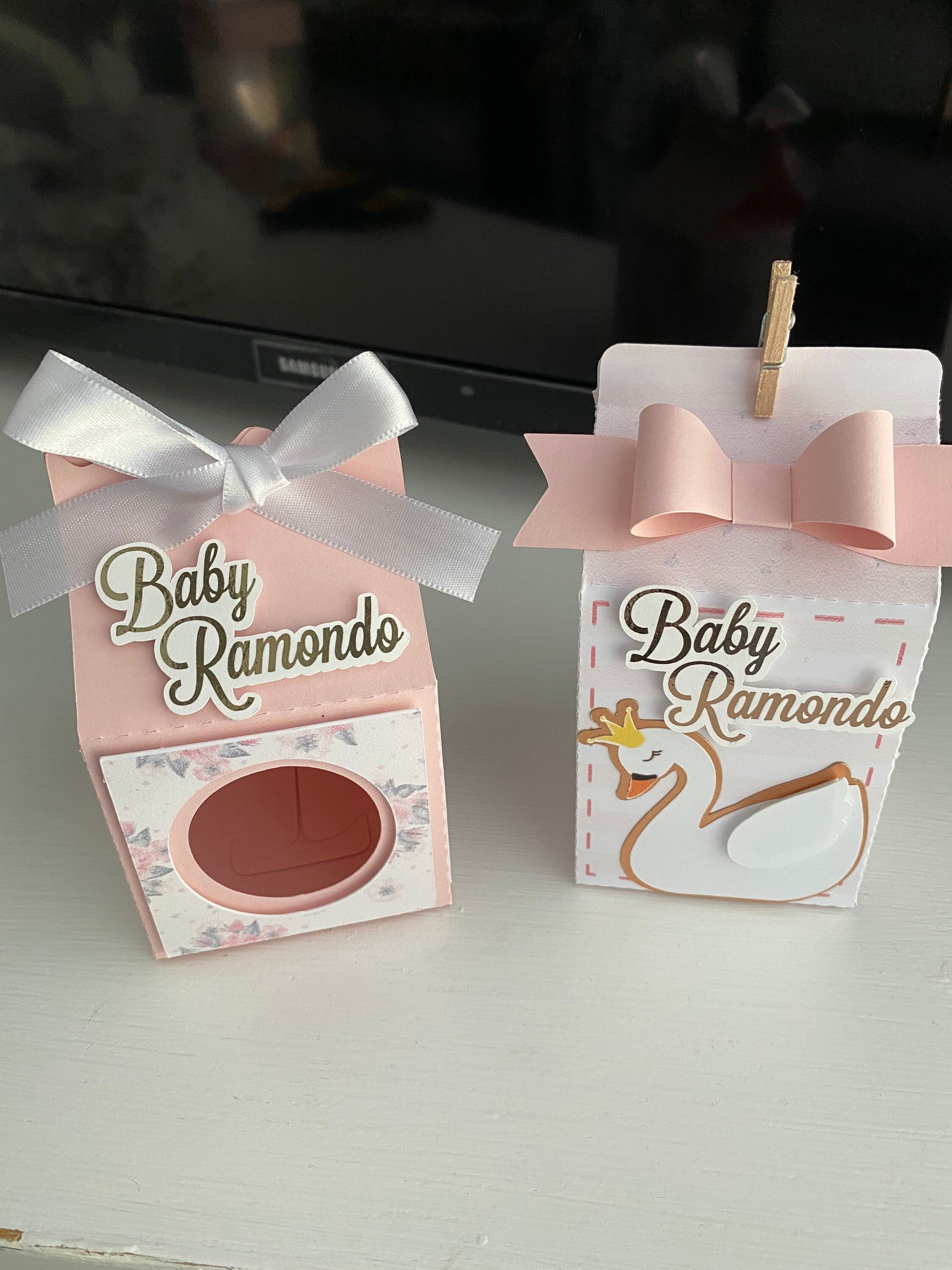 8 swan themed favor boxes - ballerina favor boxes