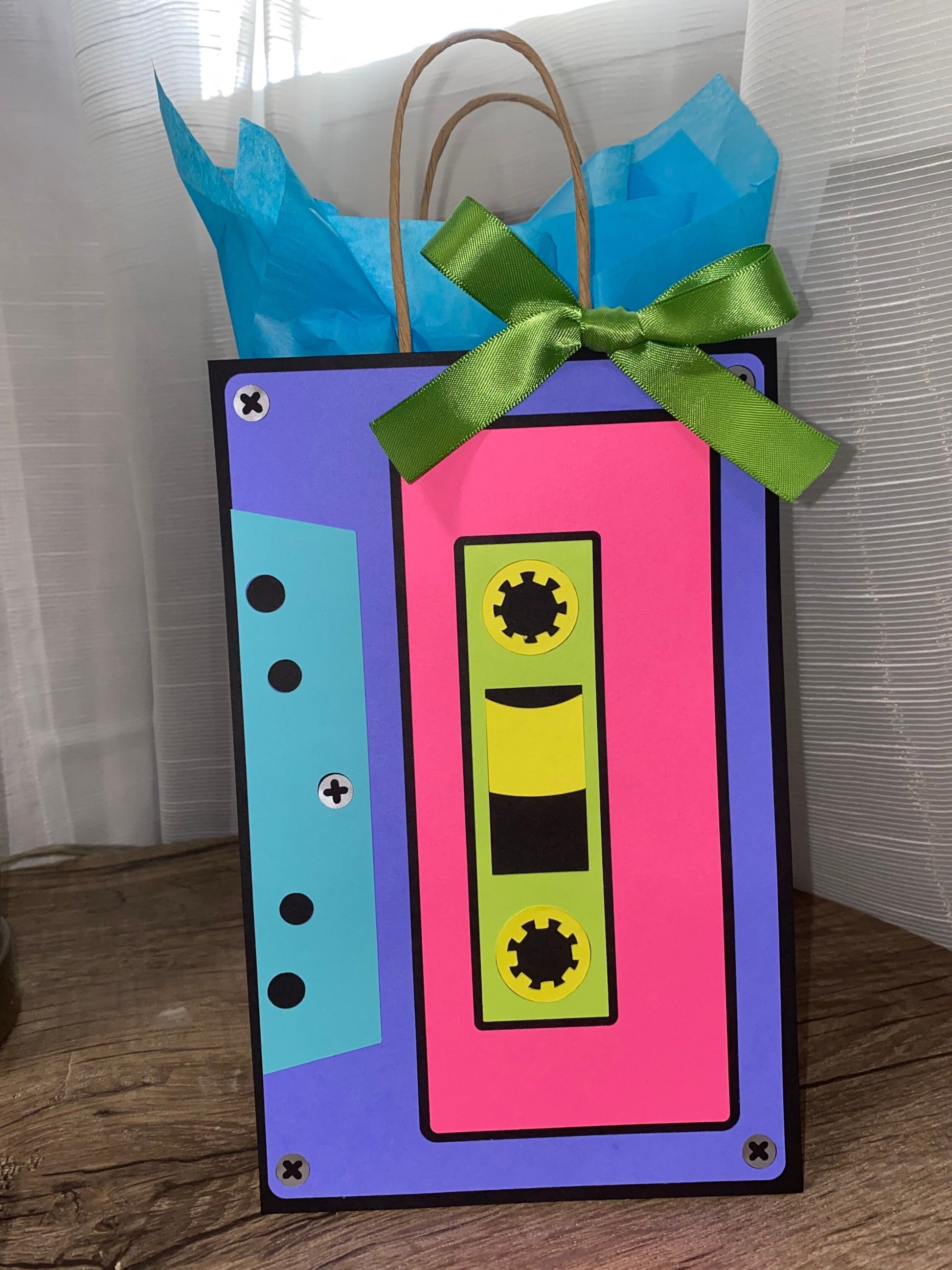 Set of 12 80s cassette birthday party favor bags / Goodies / Treat bags / neon party Decoration