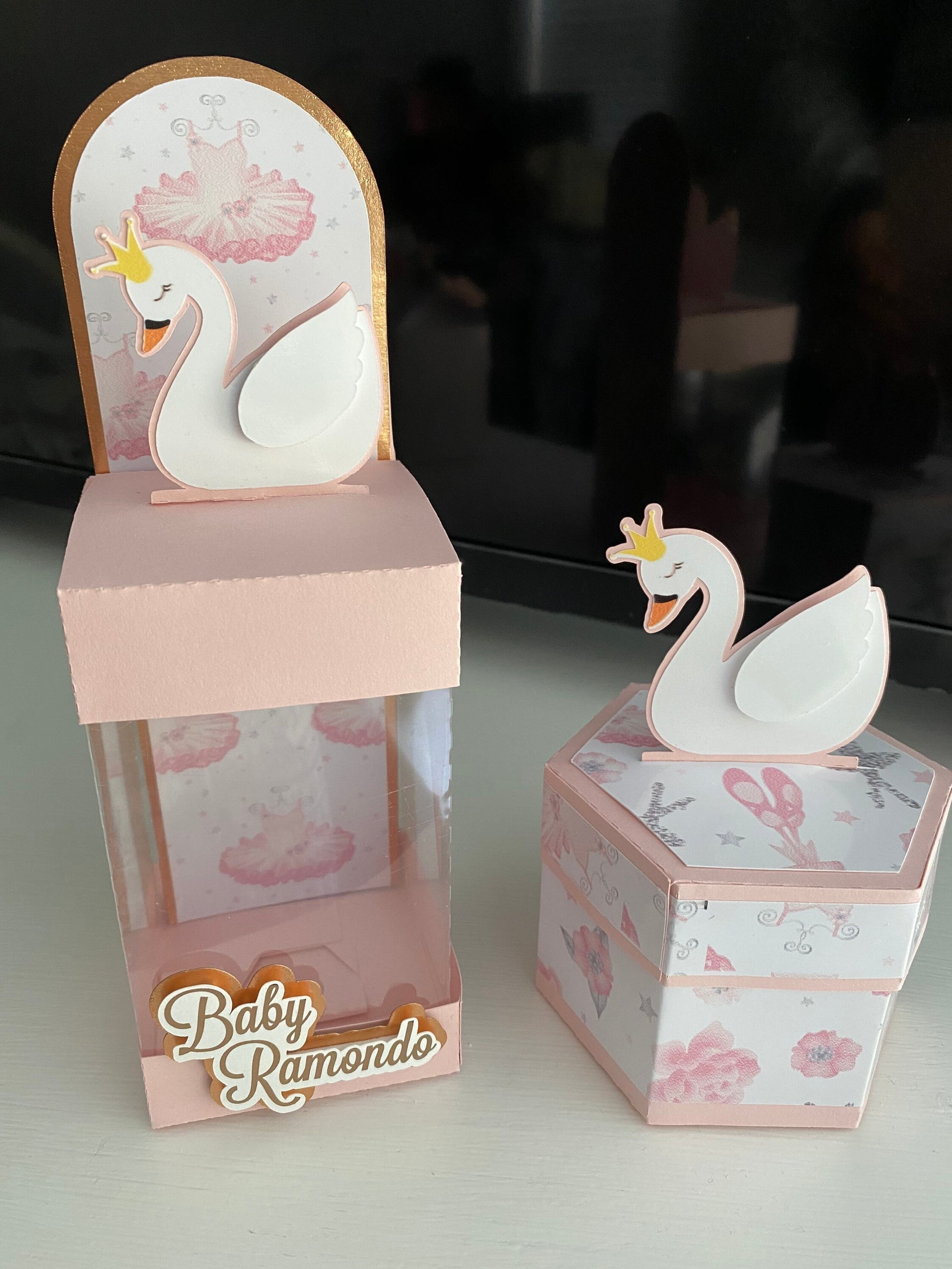 8 swan themed favor boxes - ballerina favor boxes